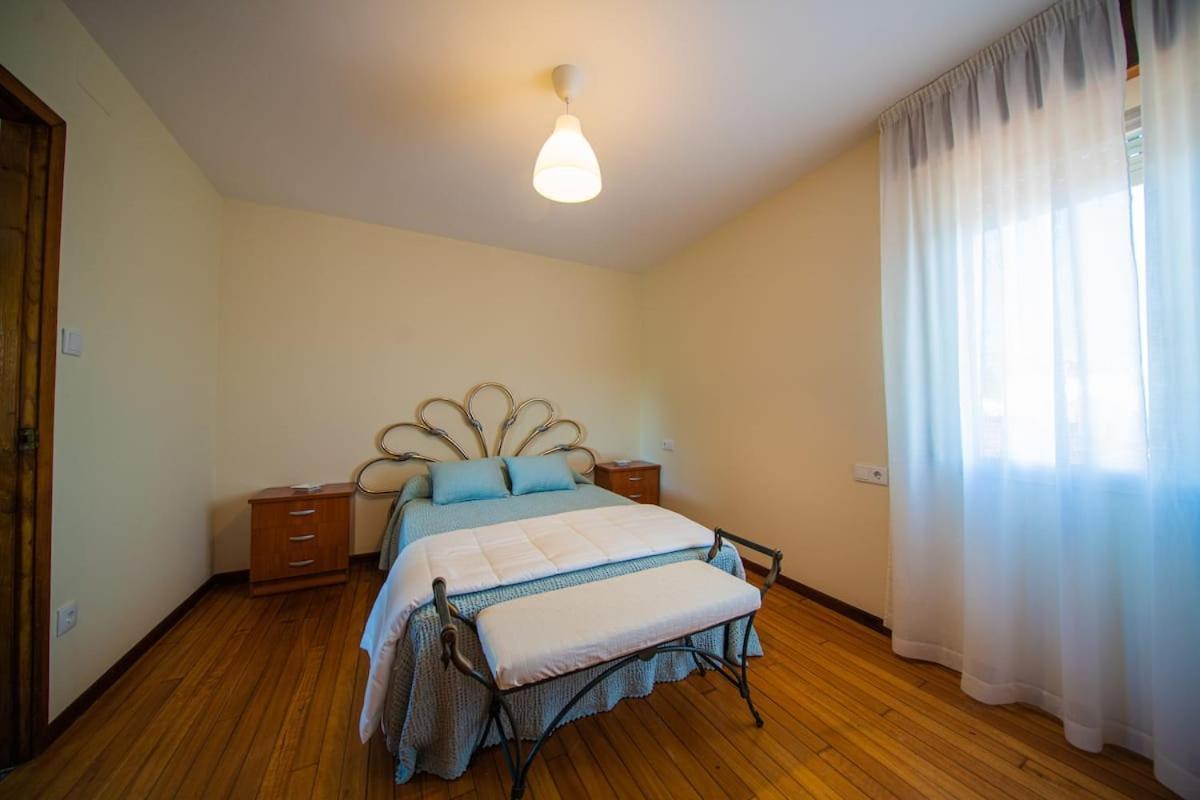 Apartamento céntrico con vistas al mar Villanueva De Arosa Esterno foto